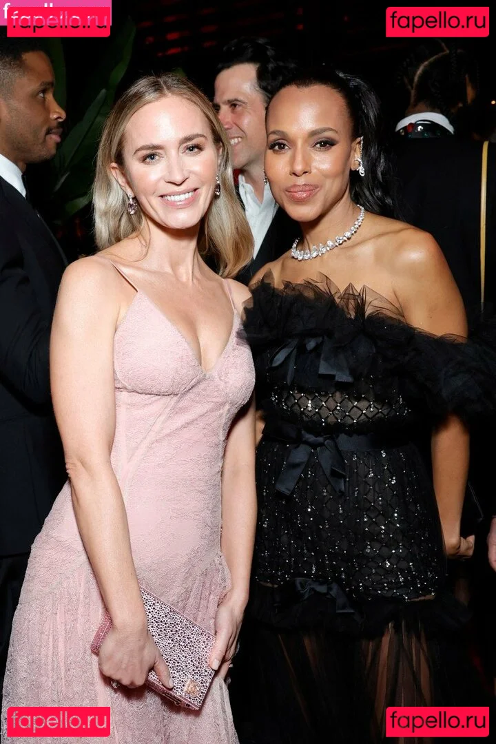 Emily Blunt Onlyfans Photo Gallery 