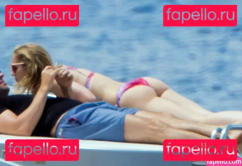 Emily Blunt Onlyfans Photo Gallery 