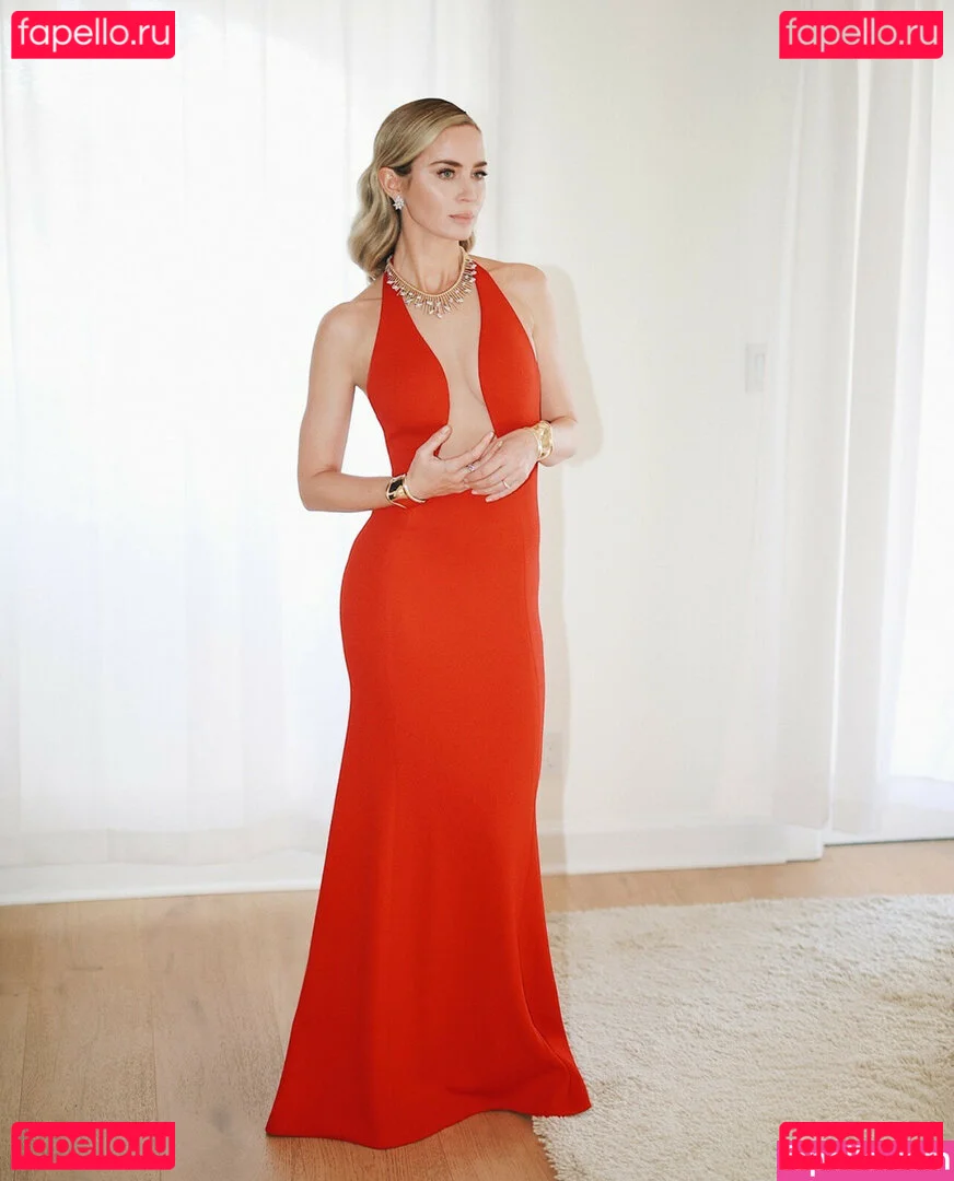 Emily Blunt Onlyfans Photo Gallery 