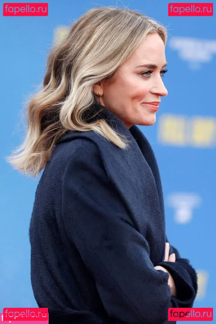 Emily Blunt Onlyfans Photo Gallery 