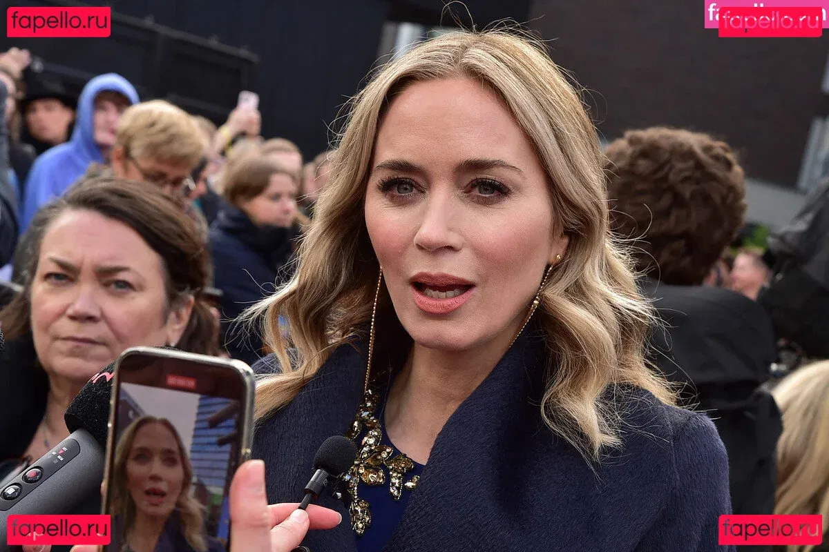 Emily Blunt Onlyfans Photo Gallery 