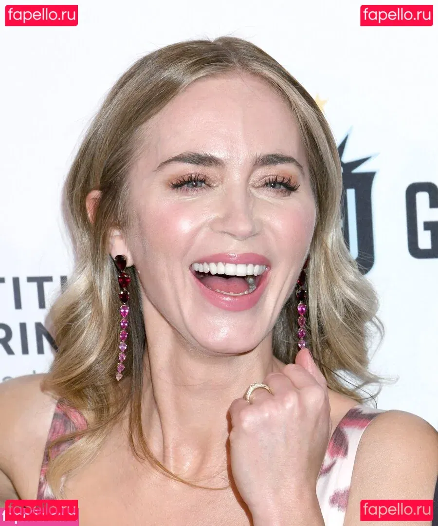 Emily Blunt Onlyfans Photo Gallery 