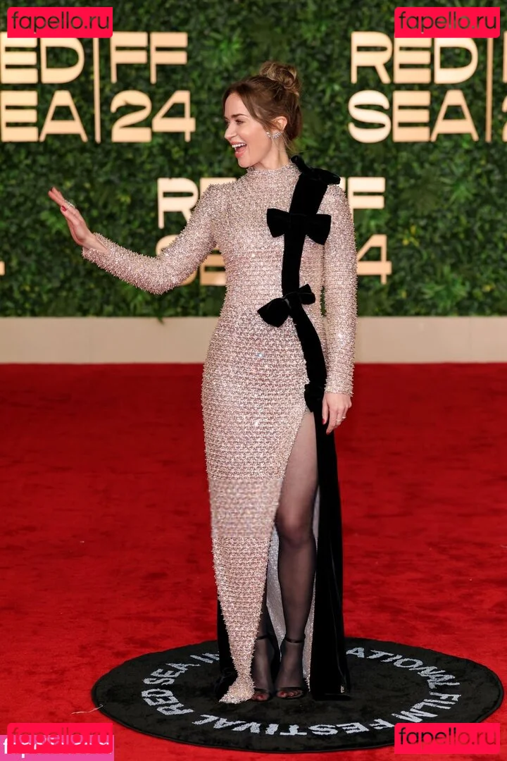 Emily Blunt Onlyfans Photo Gallery 