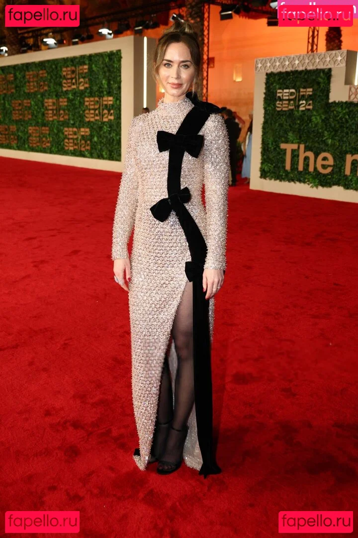 Emily Blunt Onlyfans Photo Gallery 