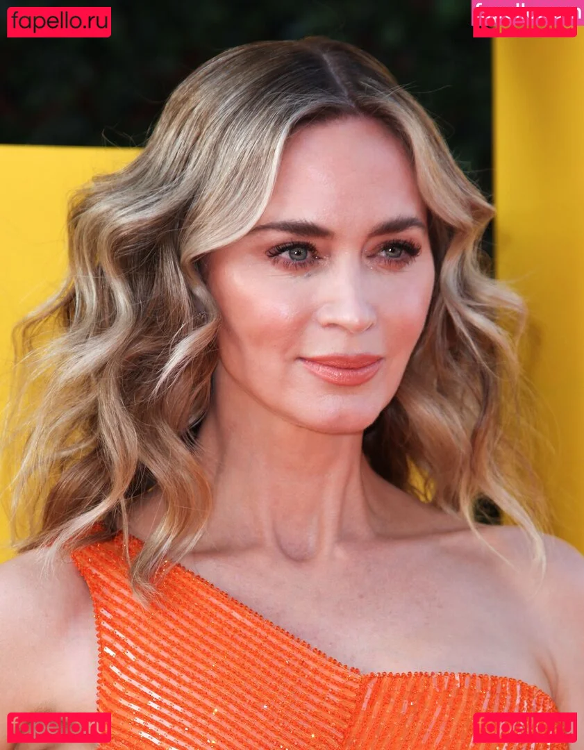Emily Blunt Onlyfans Photo Gallery 