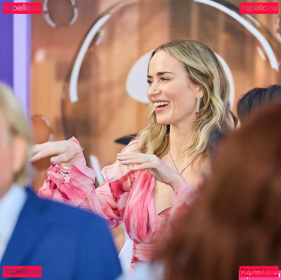 Emily Blunt Onlyfans Photo Gallery 