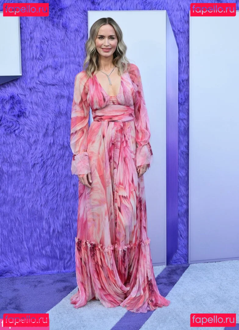 Emily Blunt Onlyfans Photo Gallery 