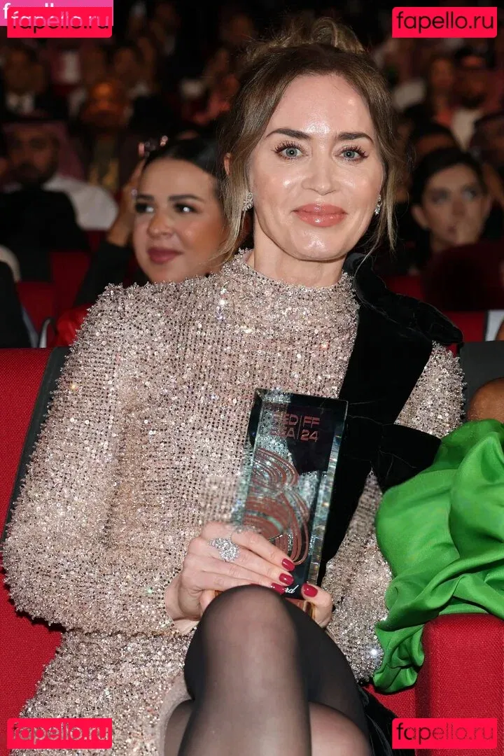 Emily Blunt Onlyfans Photo Gallery 