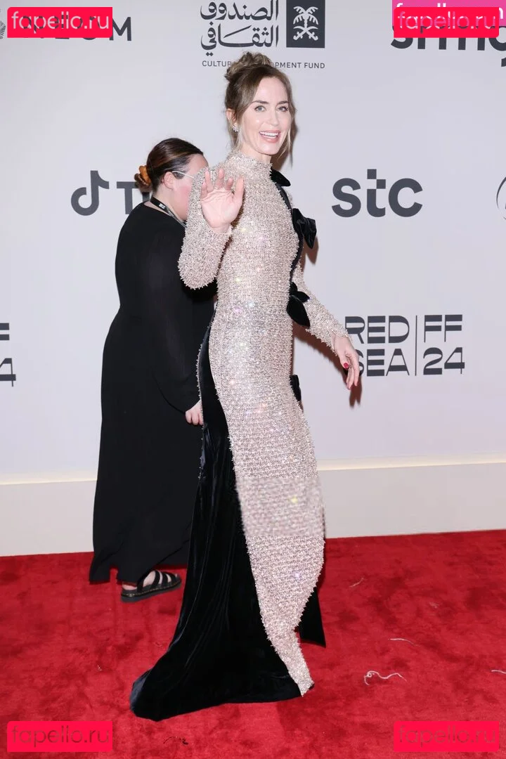 Emily Blunt Onlyfans Photo Gallery 