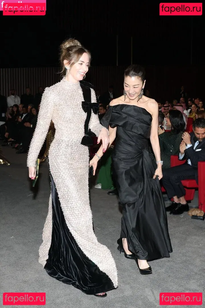 Emily Blunt Onlyfans Photo Gallery 