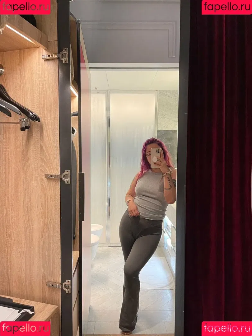 Stella Chung Onlyfans Photo Gallery 