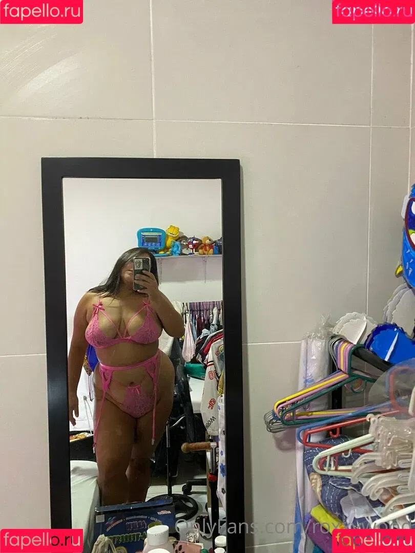 roxxywood Onlyfans Photo Gallery 