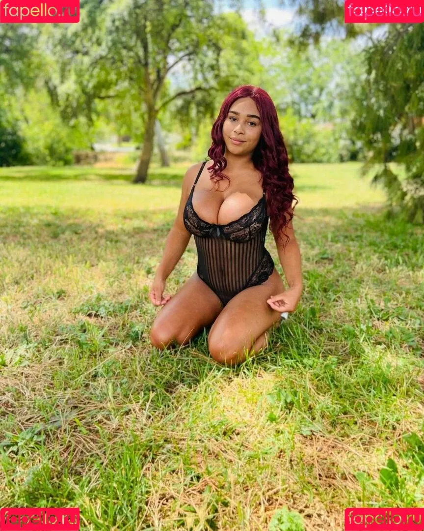 thebaebreanna1 Onlyfans Photo Gallery 