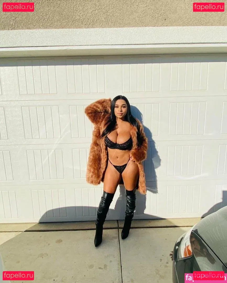 thebaebreanna1 Onlyfans Photo Gallery 