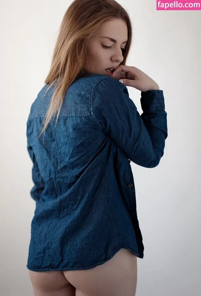 Babyakiraa Onlyfans Photo Gallery 