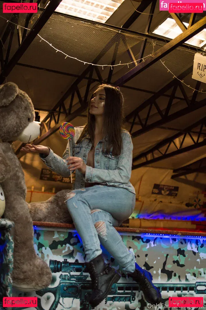 gjane Onlyfans Photo Gallery 