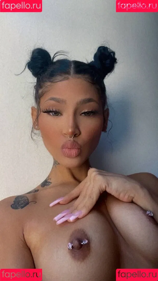 Twinkleeestarss Onlyfans Photo Gallery 