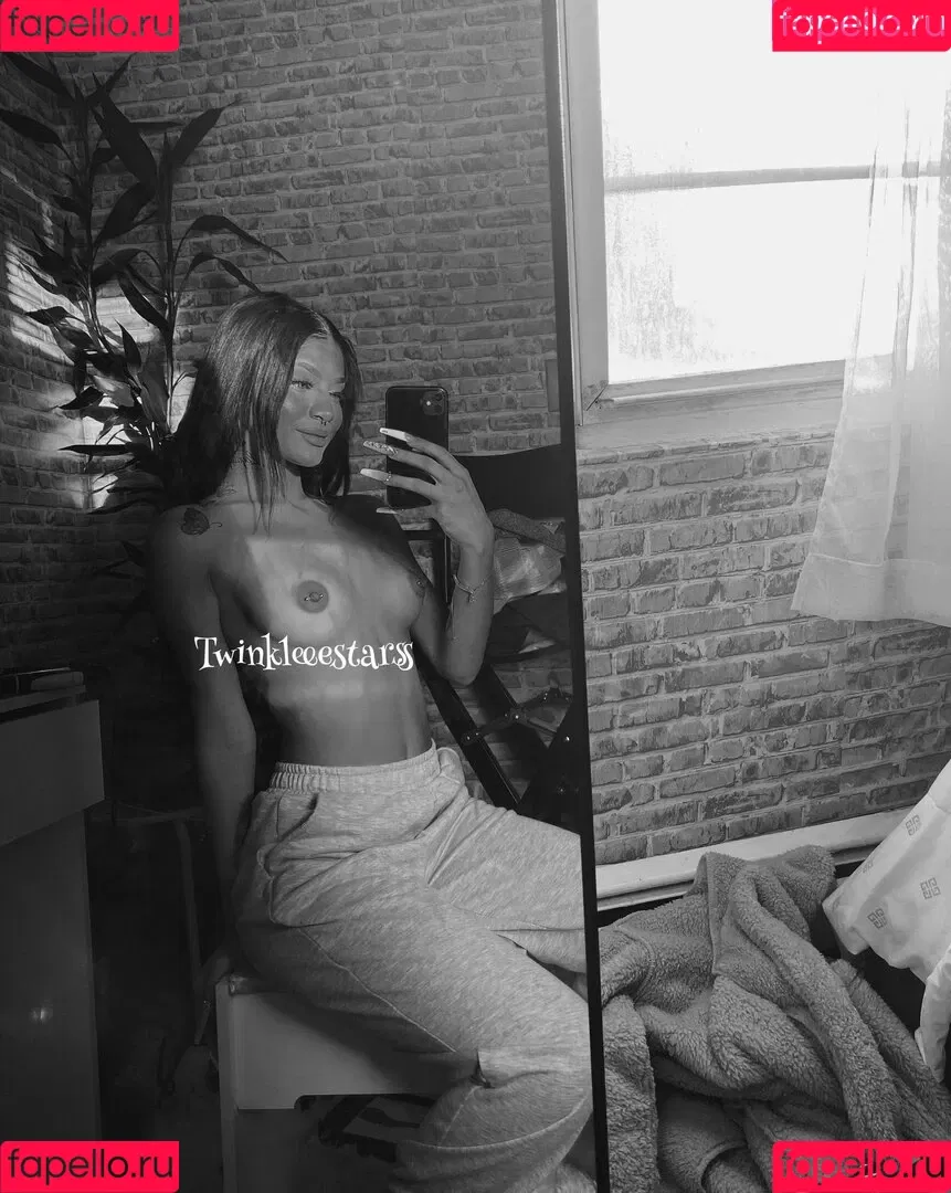 Twinkleeestarss Onlyfans Photo Gallery 