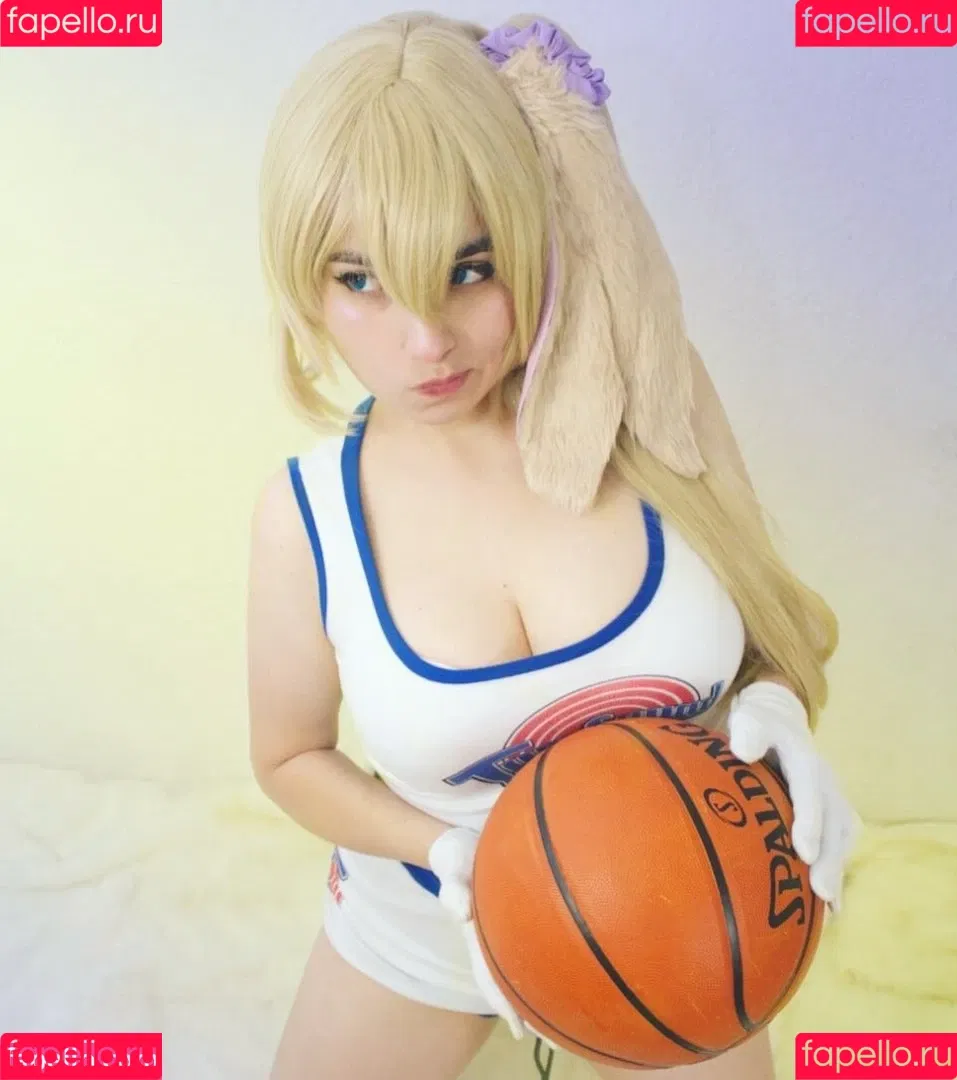HeyShika Onlyfans Photo Gallery 