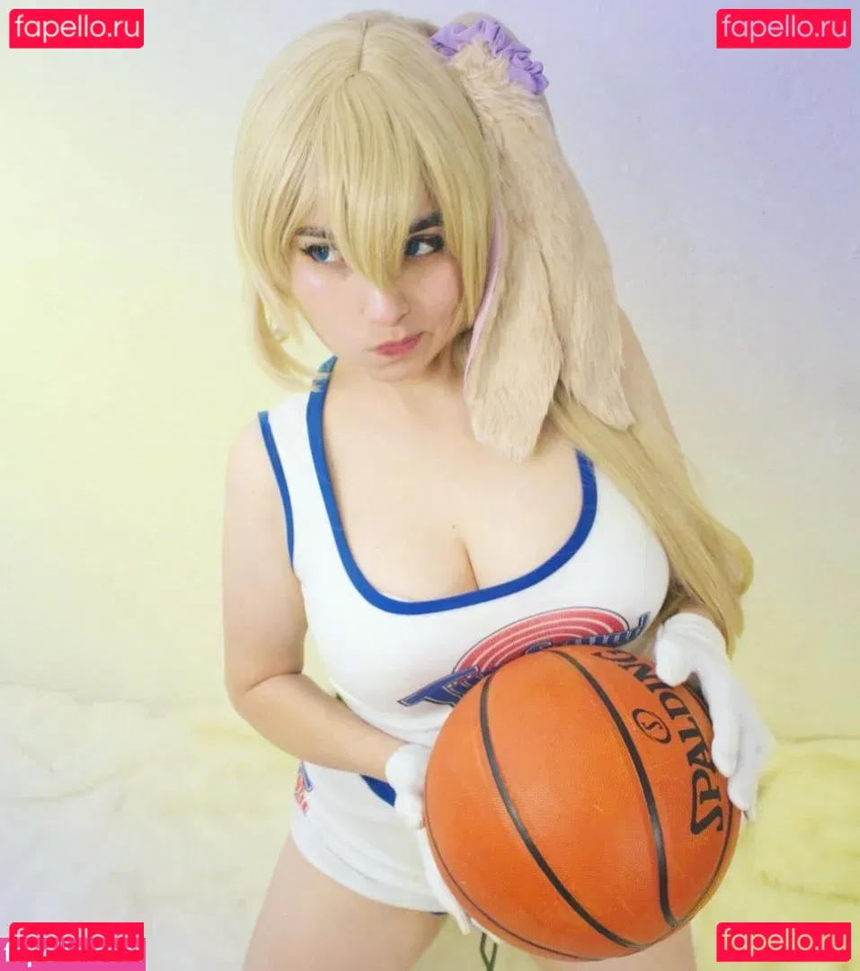 HeyShika Onlyfans Photo Gallery 