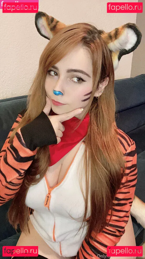 HeyShika Onlyfans Photo Gallery 