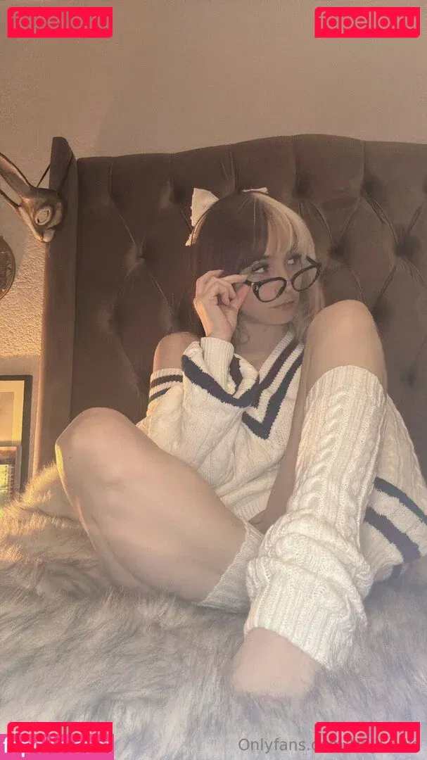 HeyShika Onlyfans Photo Gallery 