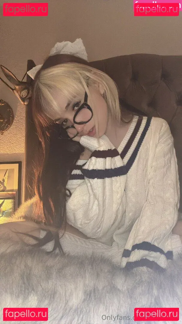 HeyShika Onlyfans Photo Gallery 