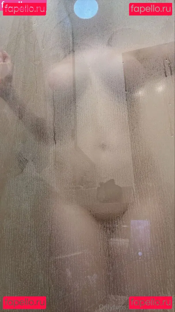 HeyShika Onlyfans Photo Gallery 