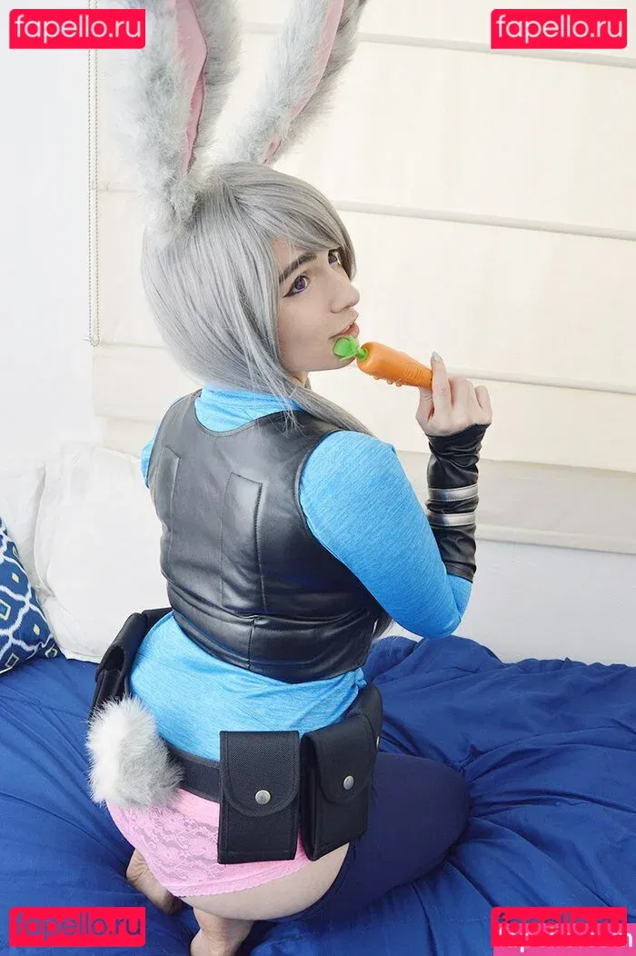 HeyShika Onlyfans Photo Gallery 