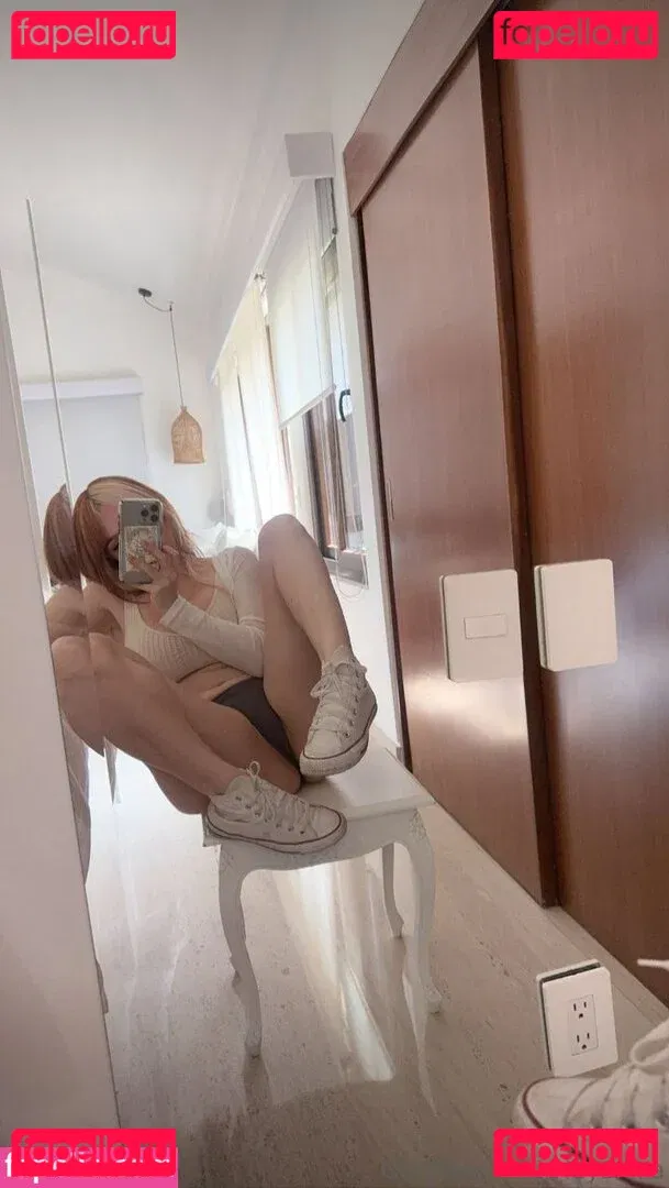 HeyShika Onlyfans Photo Gallery 