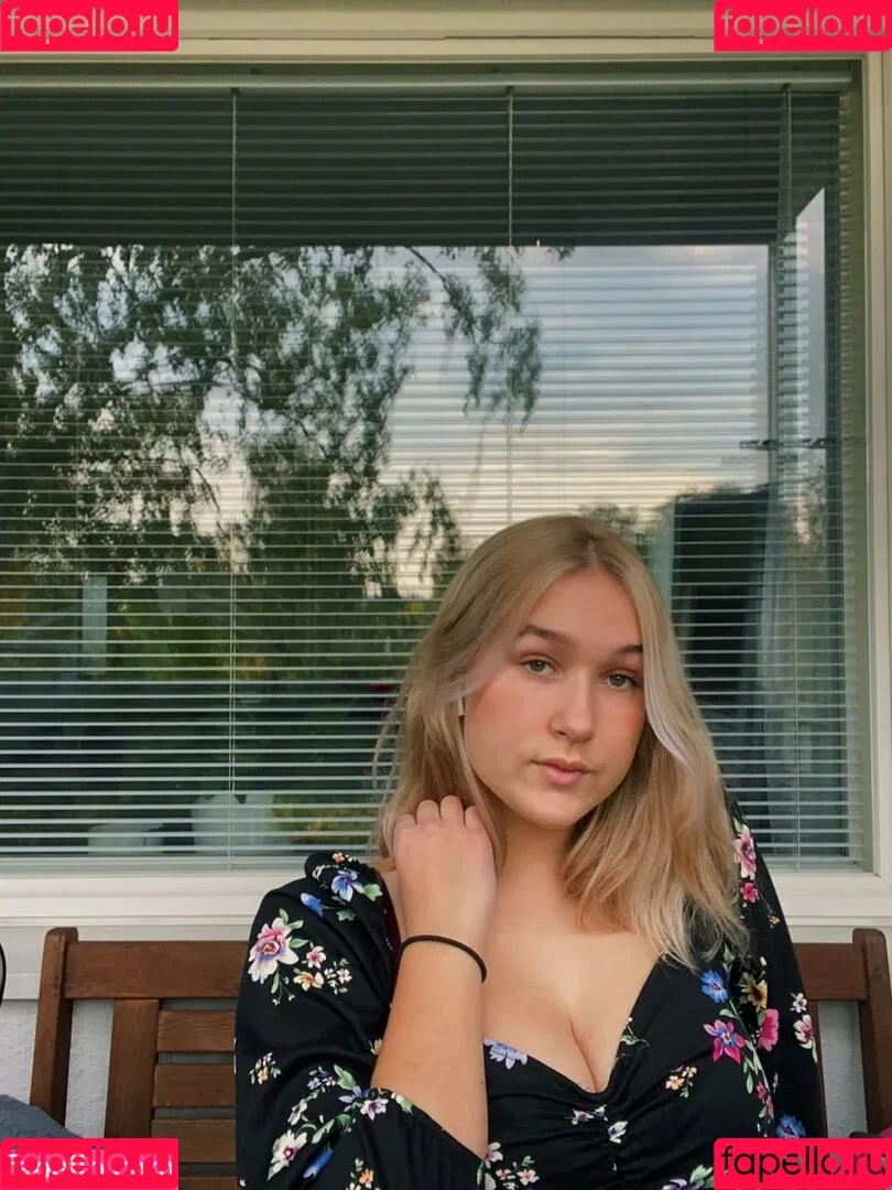 Elina Onlyfans Photo Gallery 