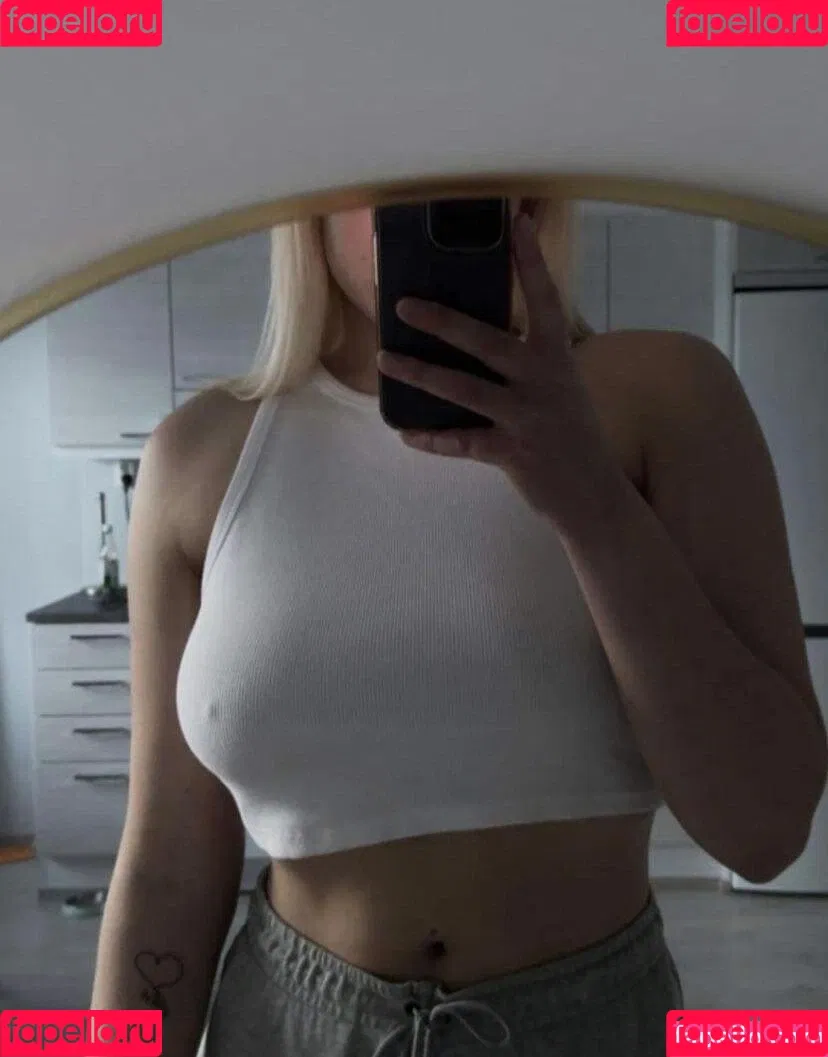 Elina Onlyfans Photo Gallery 