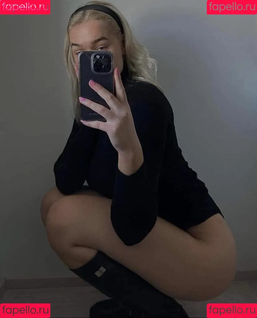 Elina Onlyfans Photo Gallery 