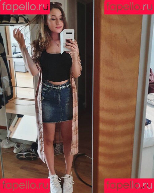 Elina Onlyfans Photo Gallery 