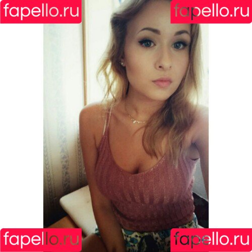 Elina Onlyfans Photo Gallery 