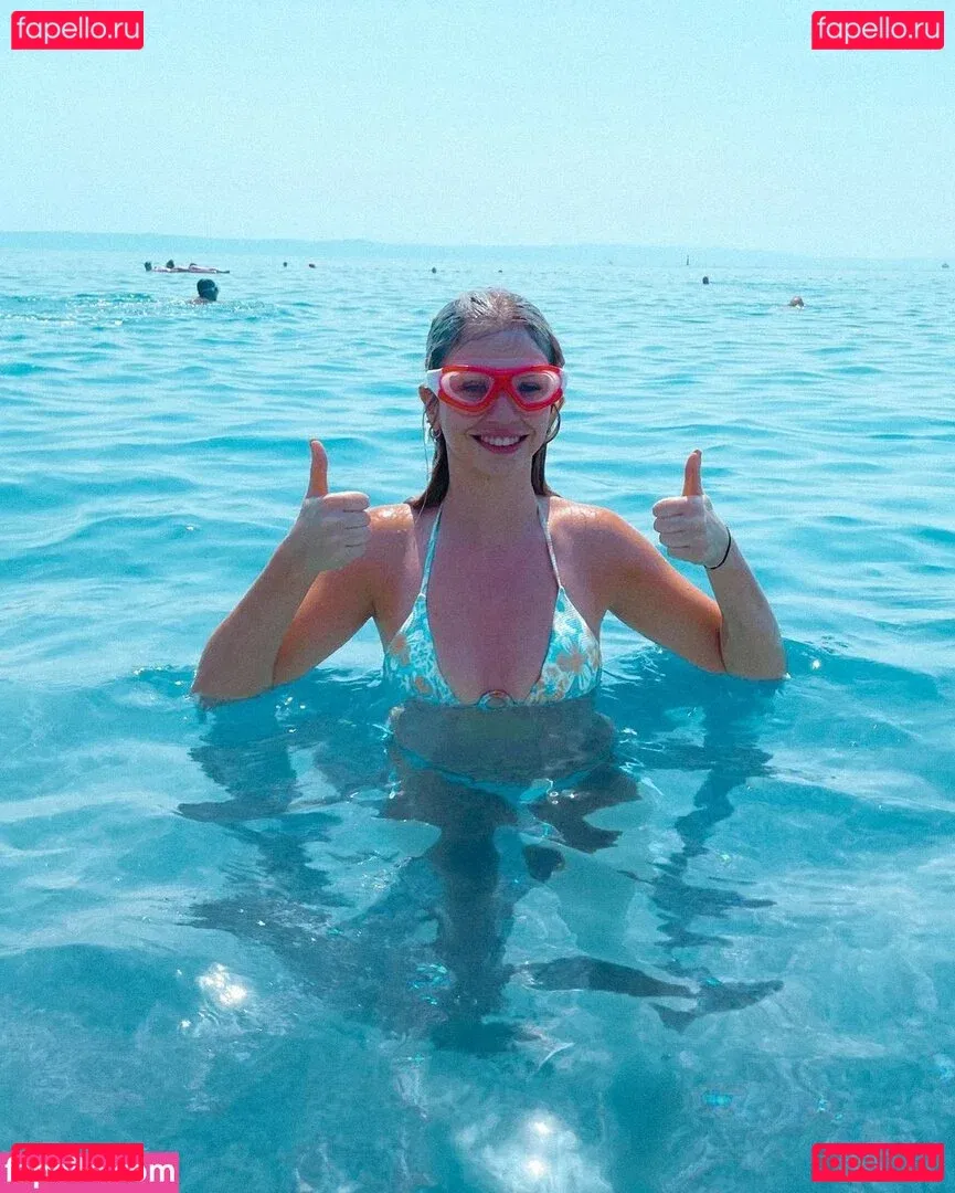 Britnyellen Onlyfans Photo Gallery 