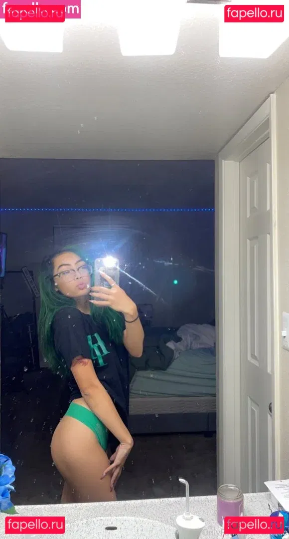 I Am Bastet Onlyfans Photo Gallery 