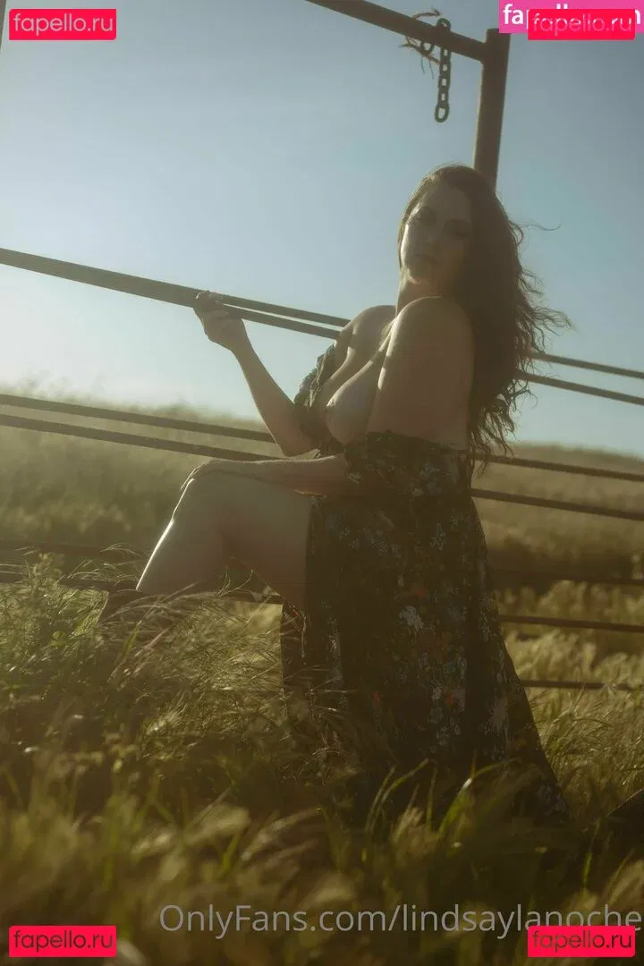 Lindsay Geektron Onlyfans Photo Gallery 