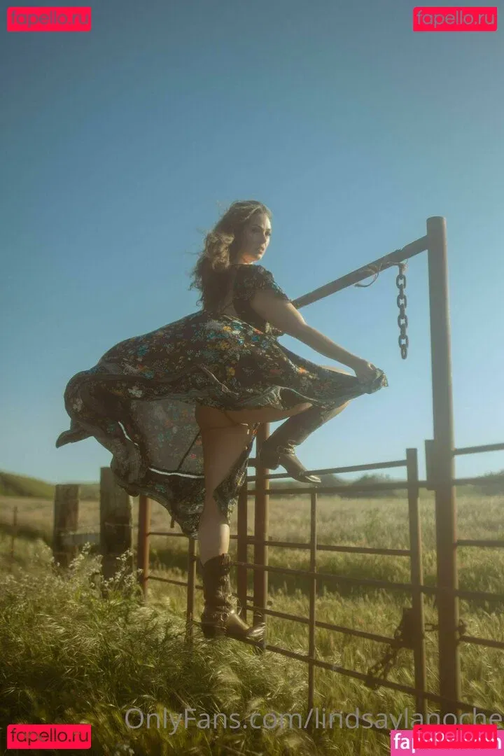 Lindsay Geektron Onlyfans Photo Gallery 