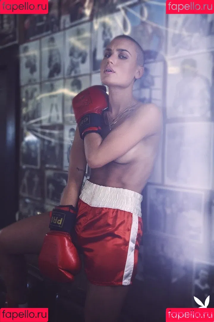 Vendela Lindblom Onlyfans Photo Gallery 