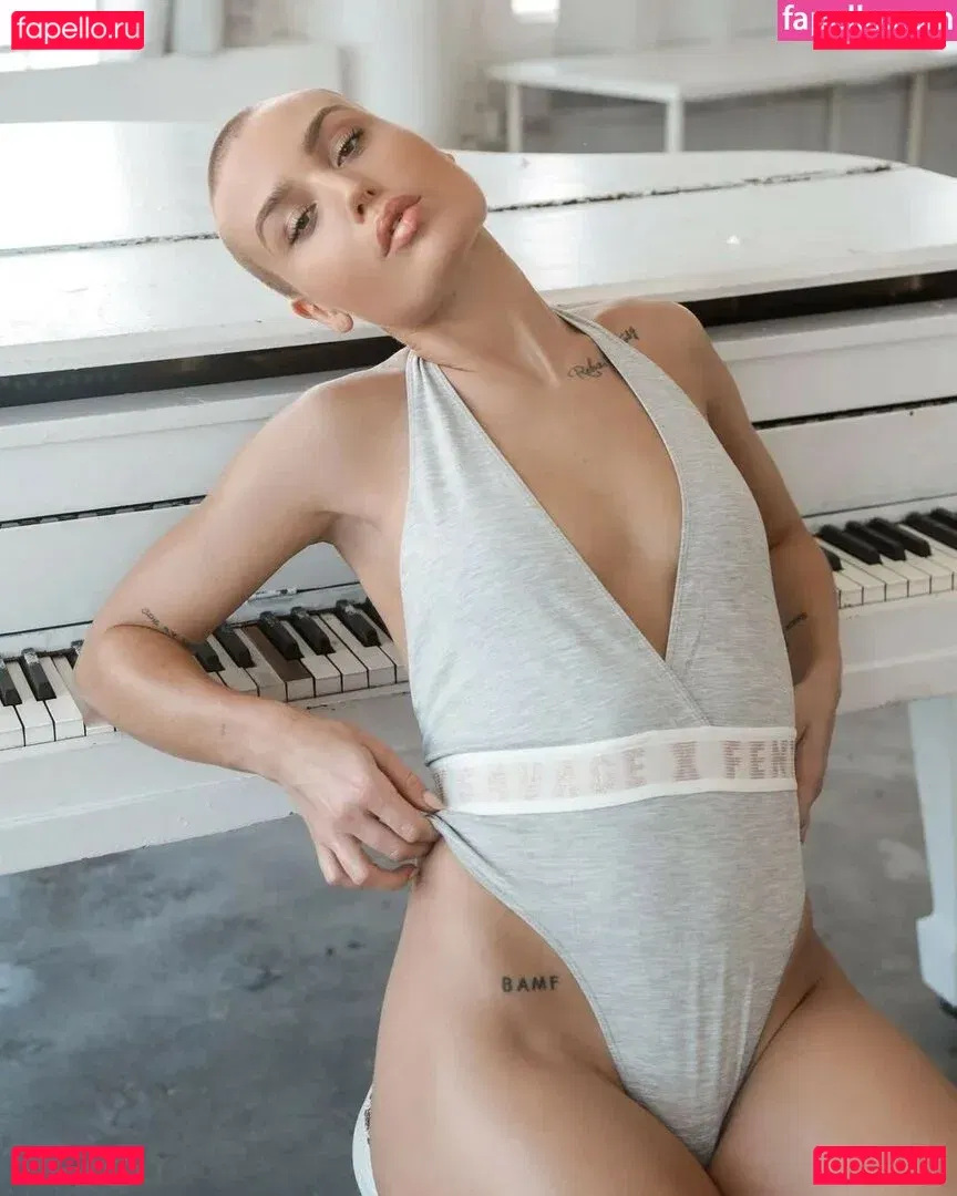 Vendela Lindblom Onlyfans Photo Gallery 