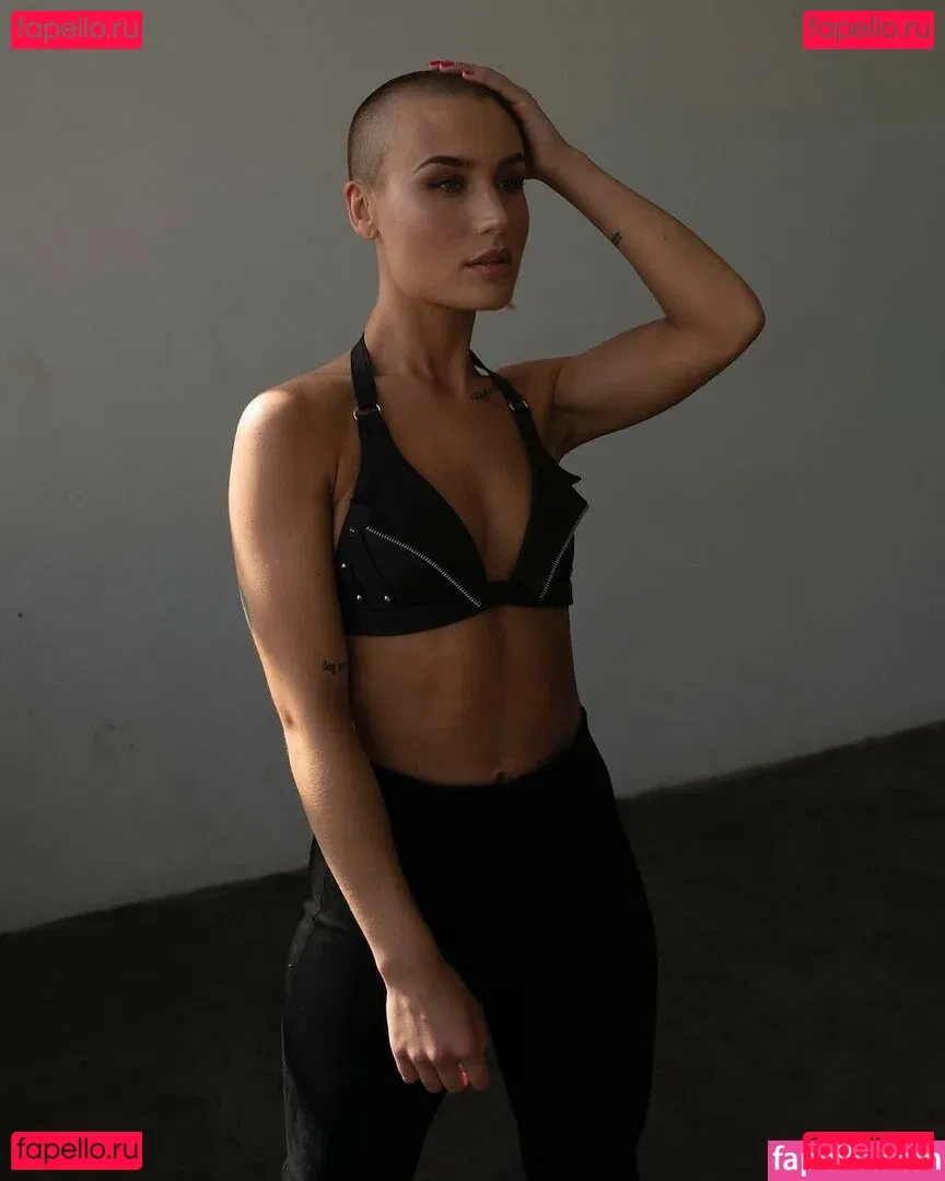 Vendela Lindblom Onlyfans Photo Gallery 