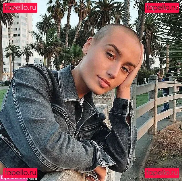 Vendela Lindblom Onlyfans Photo Gallery 