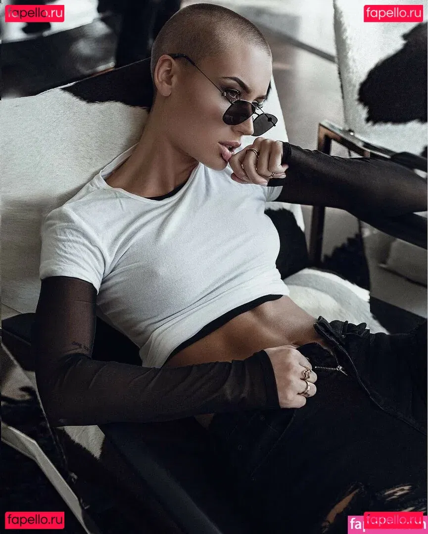 Vendela Lindblom Onlyfans Photo Gallery 