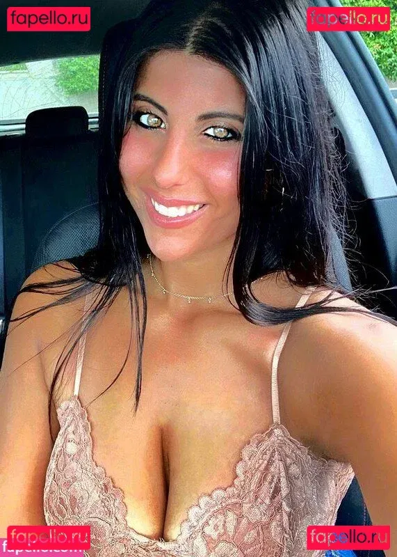 Nyss Vlentin Onlyfans Photo Gallery 