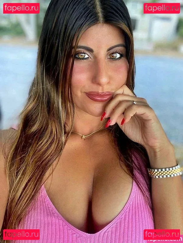 Nyss Vlentin Onlyfans Photo Gallery 