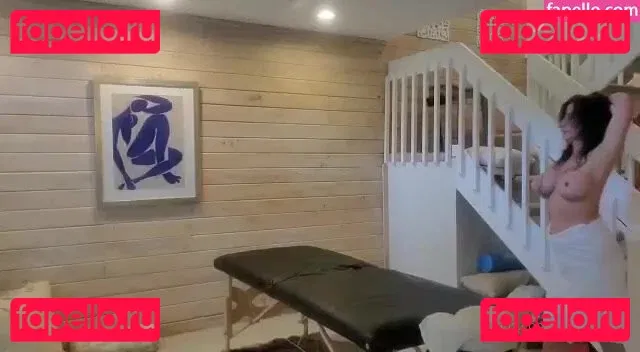 zam.pe Onlyfans Photo Gallery 