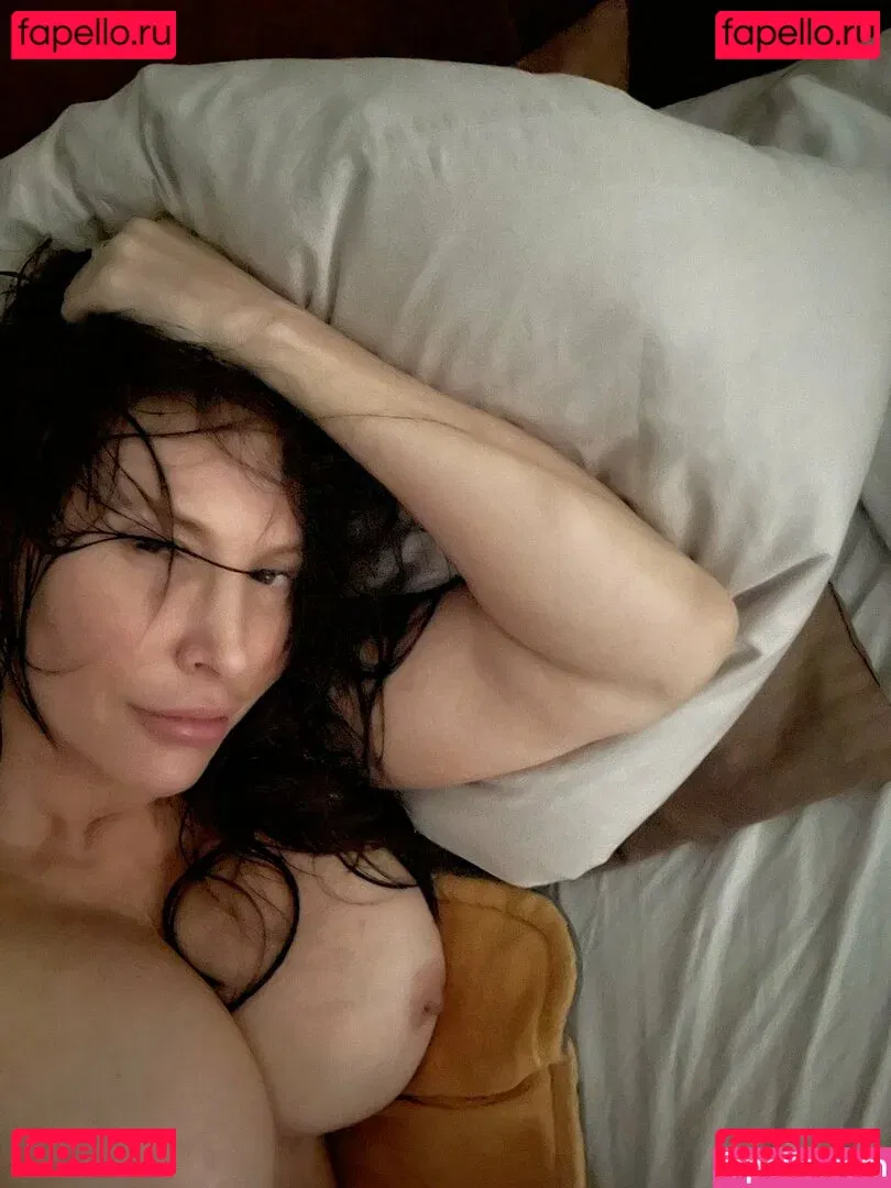 zam.pe Onlyfans Photo Gallery 