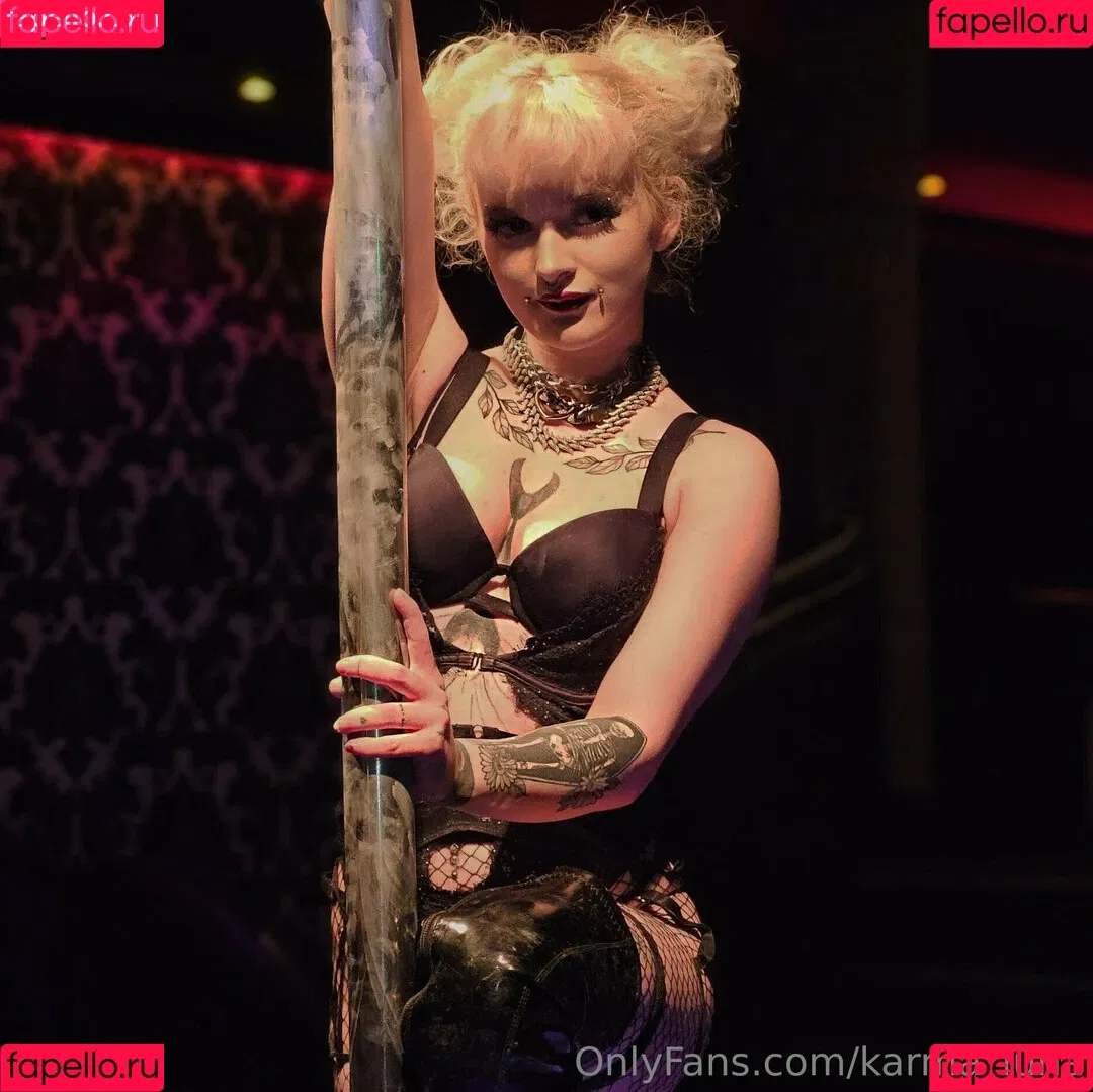 karma_luna Onlyfans Photo Gallery 