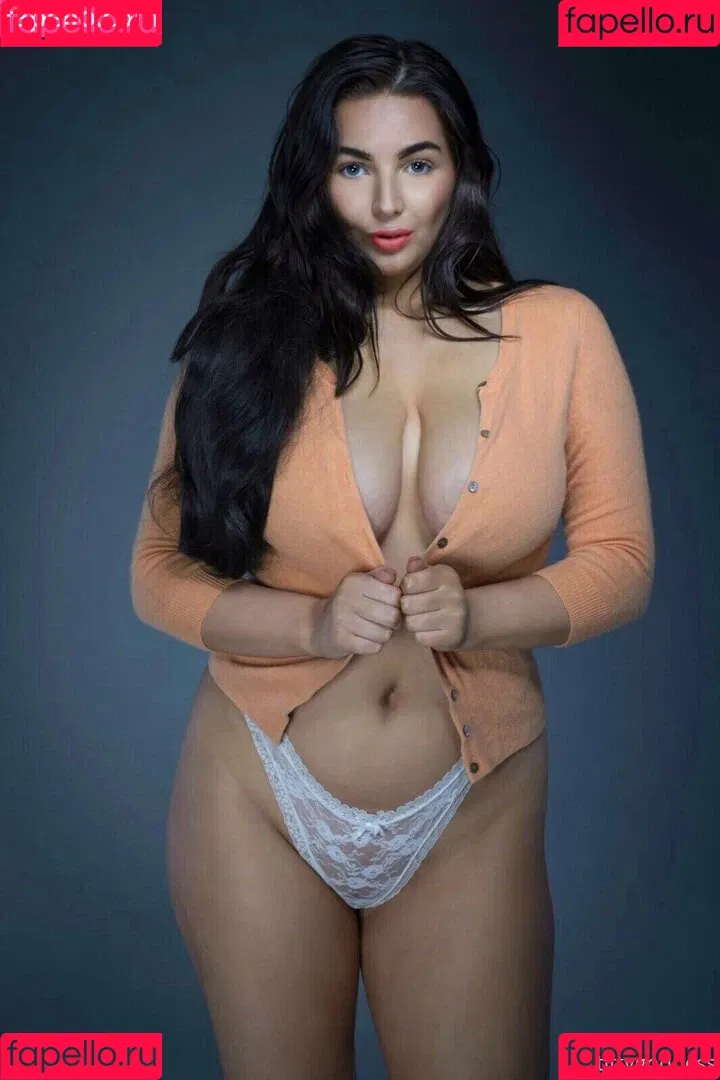 freetittygoddess Onlyfans Photo Gallery 